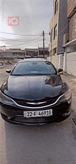 كرايسلر 200